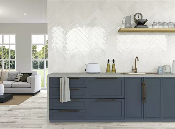 Плитка Karma White 7.5x30 для гостиной, для кухни, для ванной, для туалета, для прихожей Фото Плитка Karma White 7.5x30 Испания