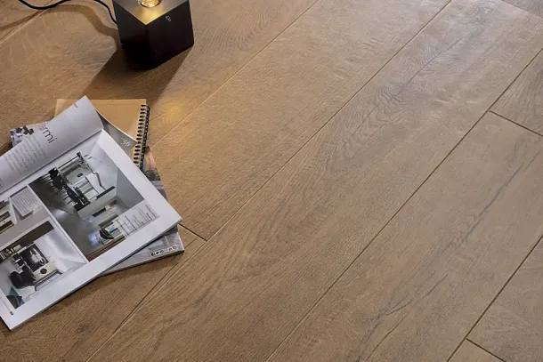 Фото Керамогранит La Fenice Le Doghe Mogano Rett 20x120 Италия