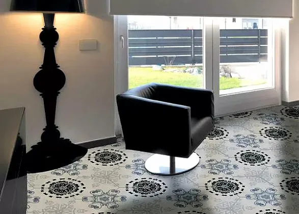 Фото Керамогранит 1047177 DOCKLANDS FREEPORT GREYWALL (10 soggettu mix) 8,6x35 Италия