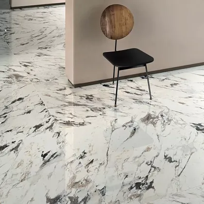 Керамогранит Sensi Up Statuario Versilia Lux+ 60X120 (PF60004203) для гостиной, для кухни, для ванной, для прихожей, на теплый пол Фото Керамогранит Sensi Up Statuario Versilia Lux+ 60X120 (PF60004203) Италия