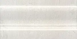 Фото Плинтус FMC010 Кантри Шик белый 20х10