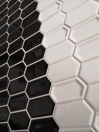 Фото Crayon Black glos 38x76x8 Китай