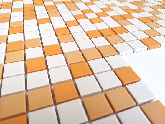 Фото Titan 23x23x6 Китай