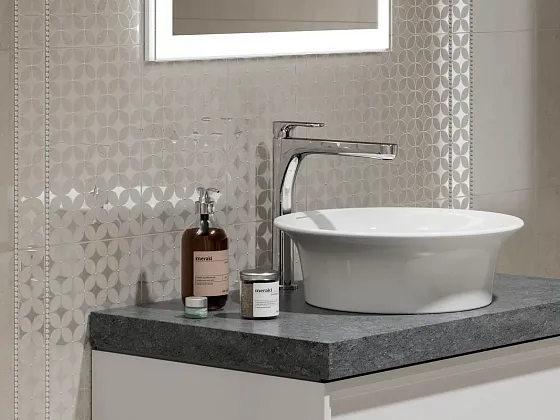 Фото Бордюр OS\A217\8340 Туф бежевый светлый глянцевый 20х5,7 Россия