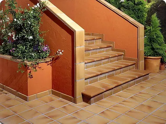 Фото Клинкерная плитка 900040 Natural Esquina Redondeado 33х33 Испания