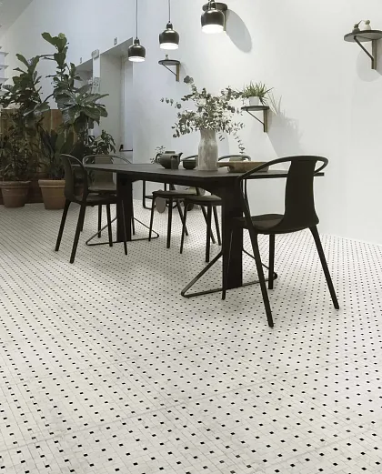 Фото Керамогранит Realonda Cordoba Negro 44.2x44.2 Испания